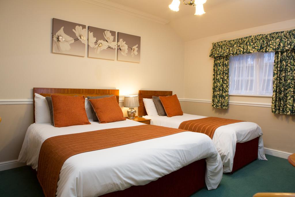 The Peel Aldergate Hotel Tamworth Room photo