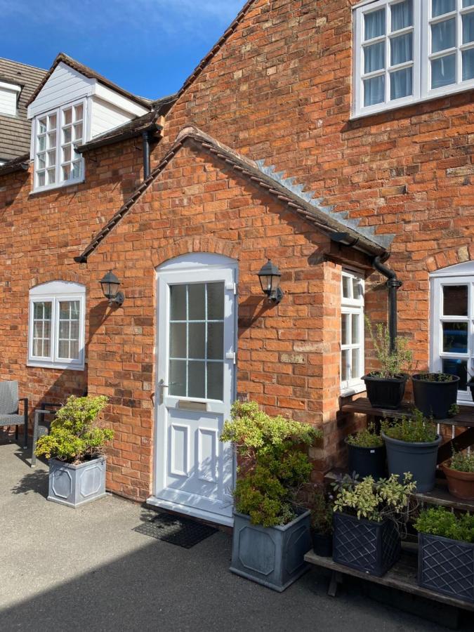 The Peel Aldergate Hotel Tamworth Exterior photo